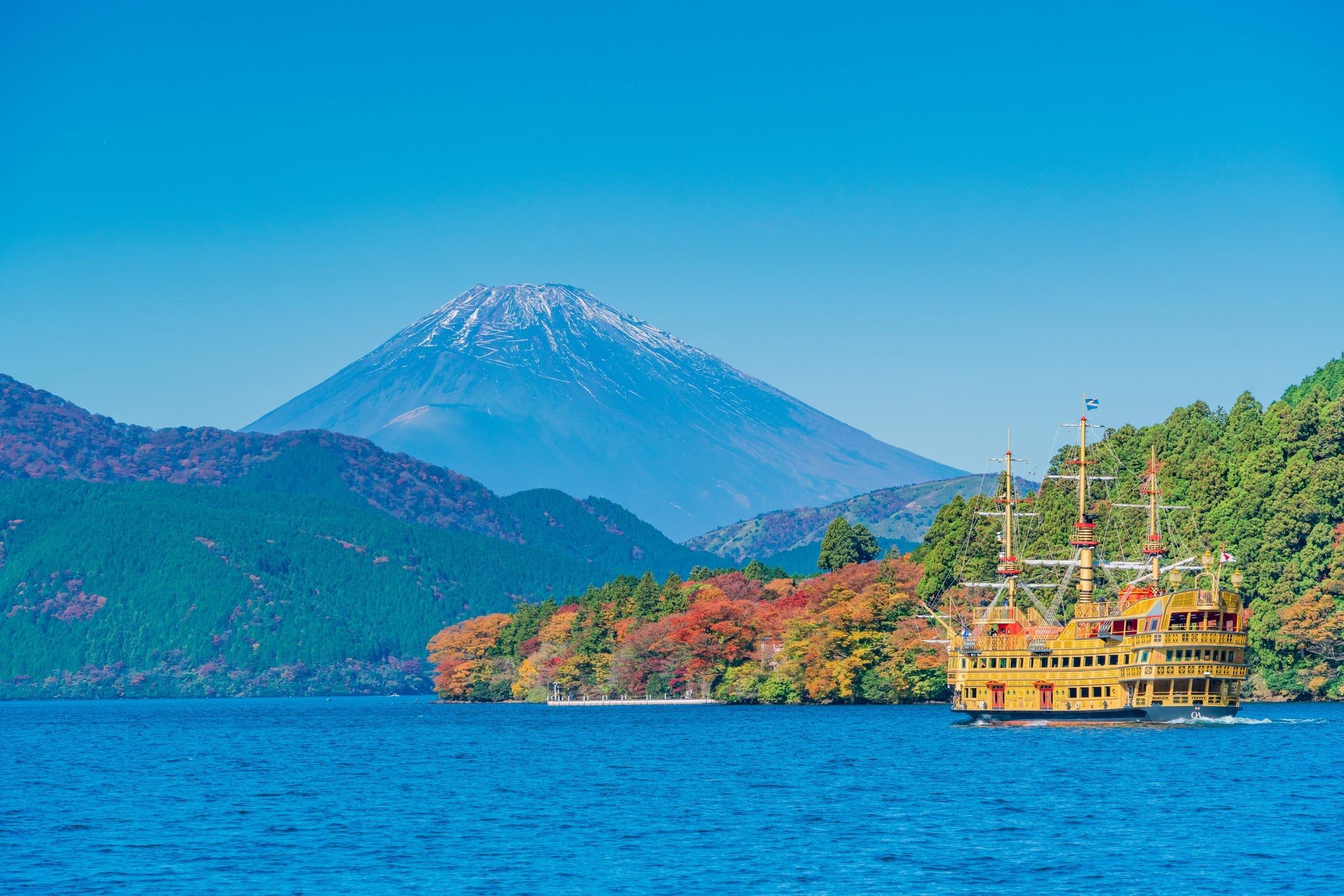 Que faire à Hakone : la boucle, le lac Ashi et une nuit aux sources chaudes